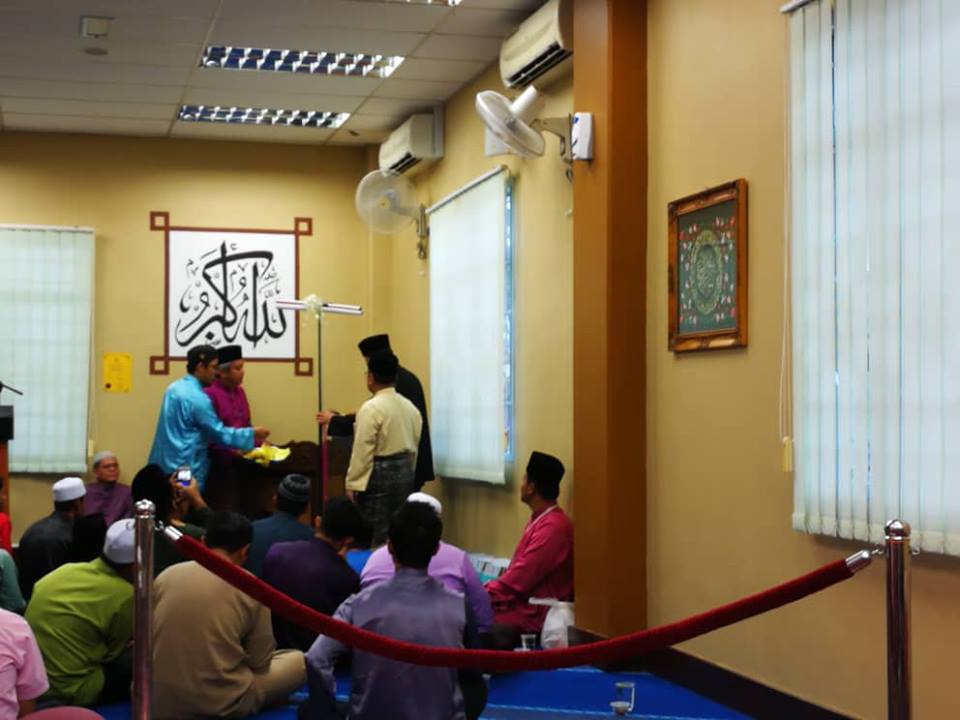 Kempen Zon Menutup Aurat MSNM