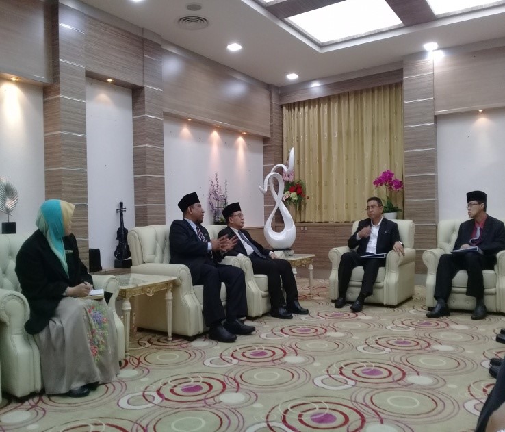 Kunjung Hormat YAB Ketua Menteri Melaka